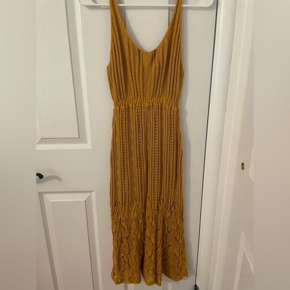 Paper Heart dress - Picture 2 of 4